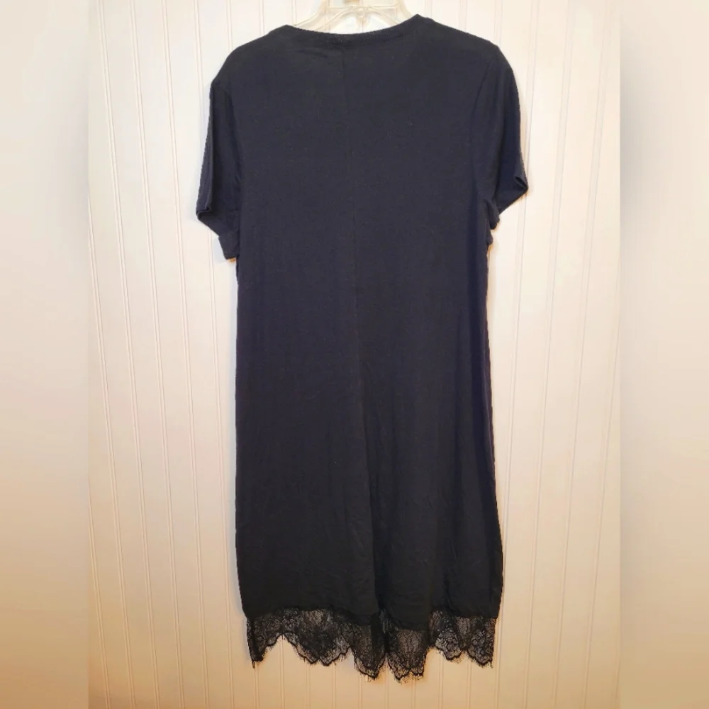 Torrid AC/DC Black Graphic T-Shirt Dress With Lace Hem Sz 1X NWT - Picture 3 of 5
